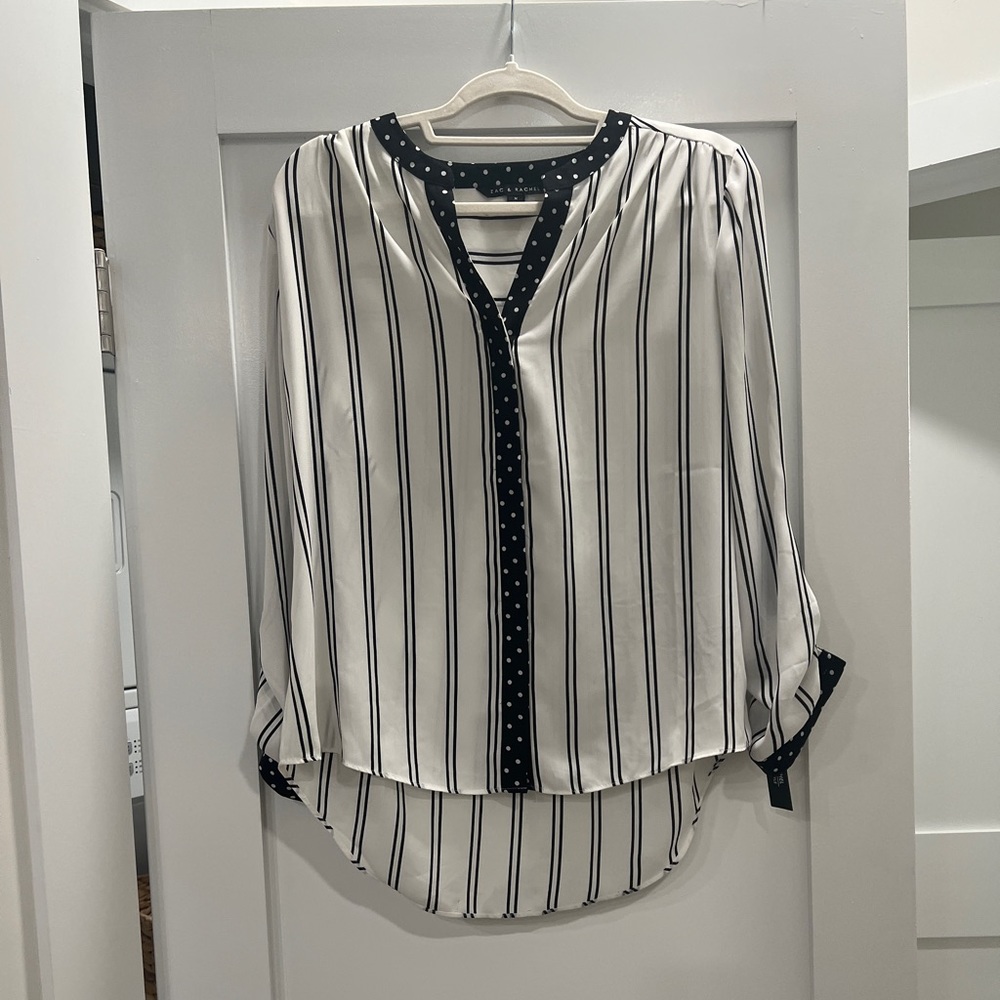 NWT Zac & Rachel size medium blouse
